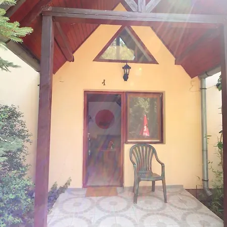 Elisabeth Daire Balatonlelle